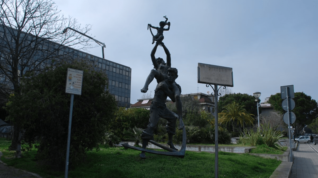 monumento La Famiglia